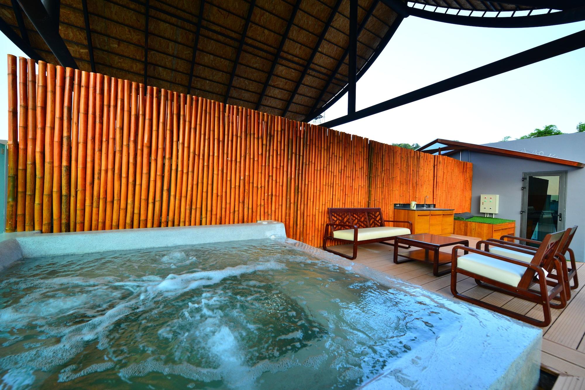 Bukit Pool Villas - Sha Extra Plus Patong Exteriér fotografie