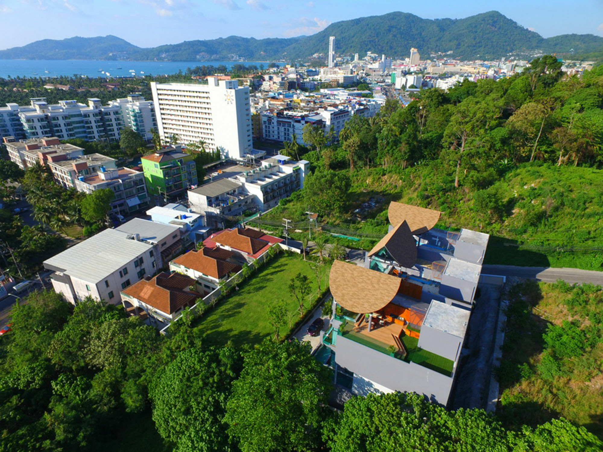 Bukit Pool Villas - Sha Extra Plus Patong Exteriér fotografie